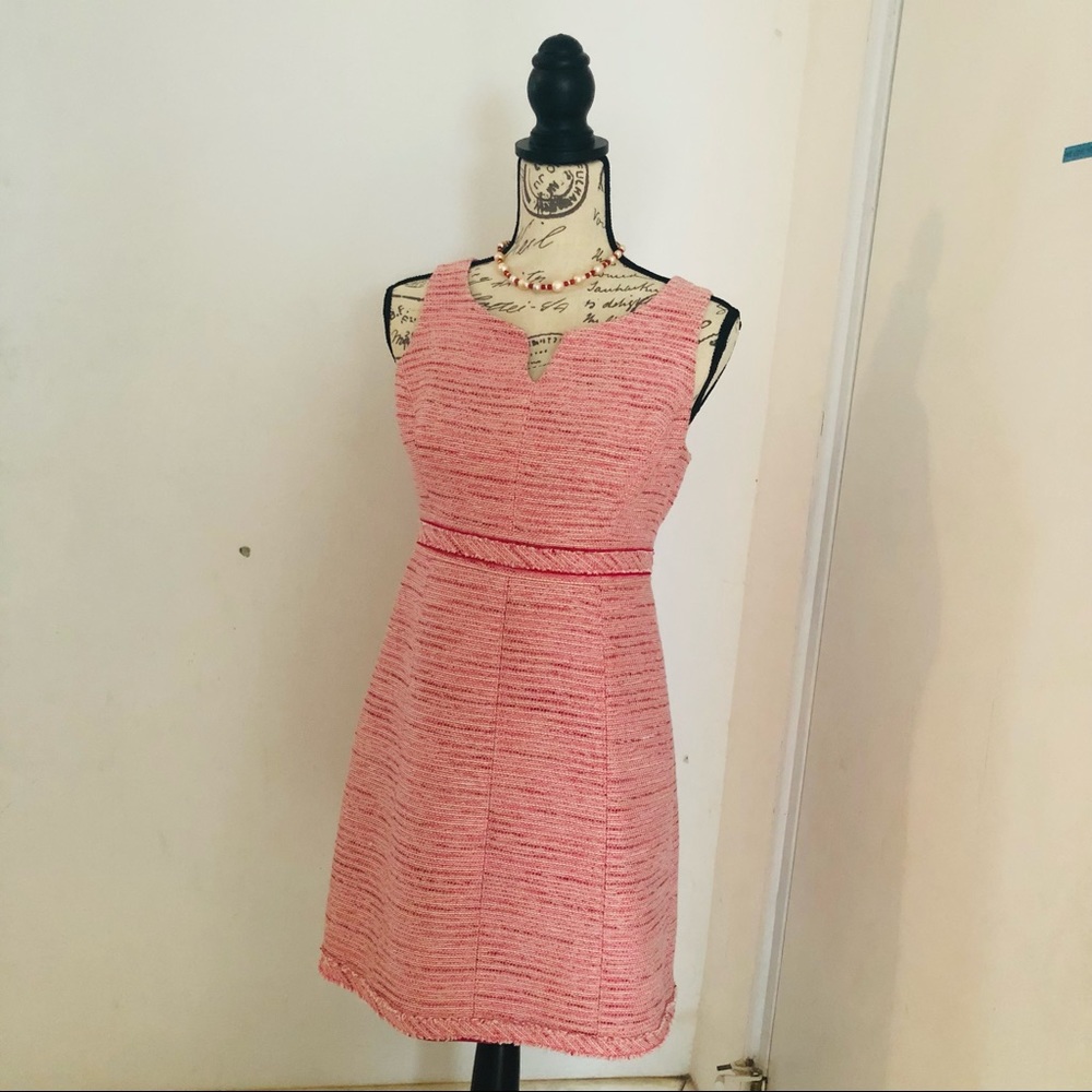 White House Black Market Tweed Dress. Pretty in petal perfect pink. Size 4. EUC.
